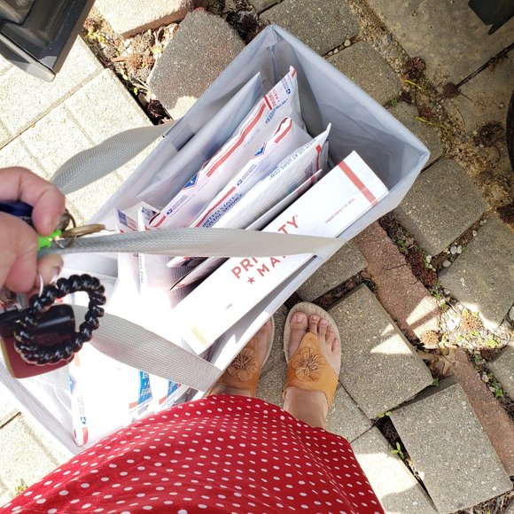 Meet your Posher, Sheng - Picture 3 of 4